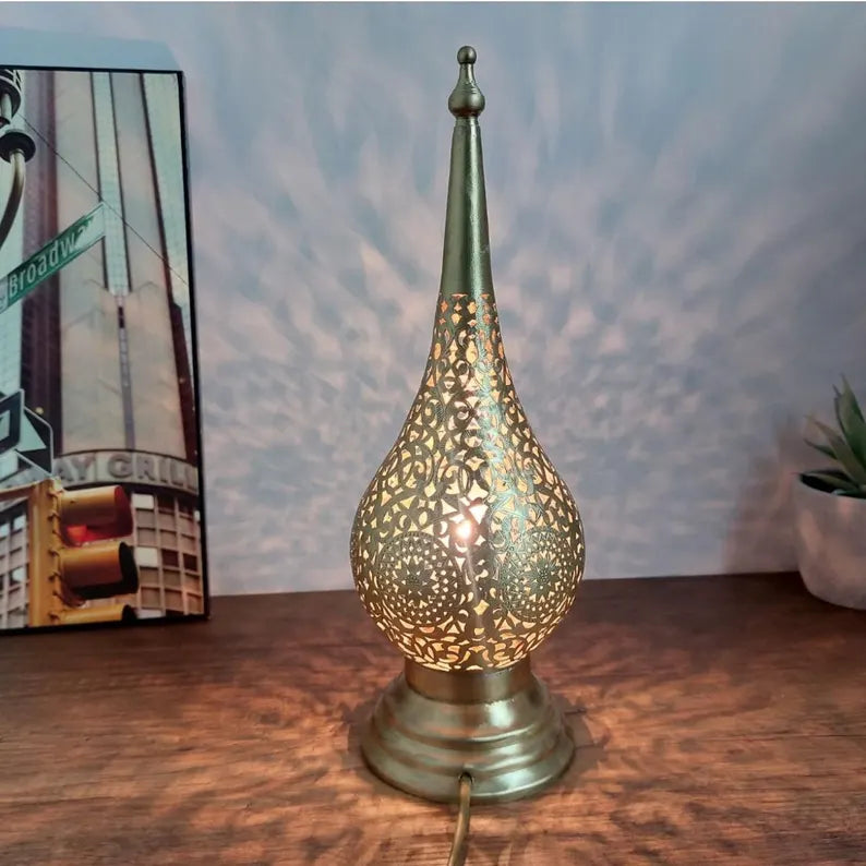 Handcrafted Brass Shade Lamp – Traditional Moroccan Light