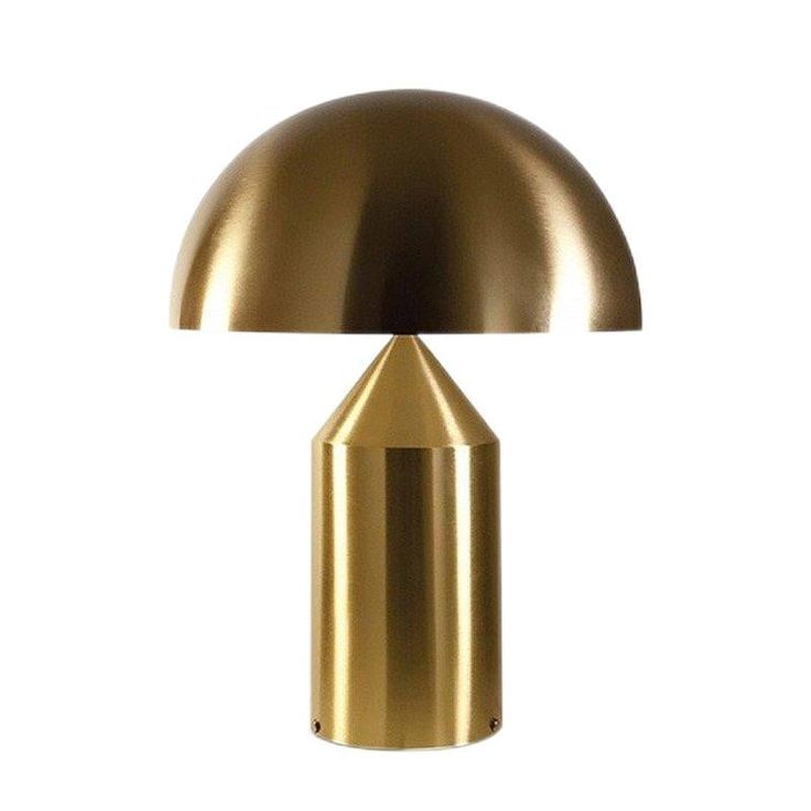 Oriental table lamp with pierced brass design handcrafted in Marrakech